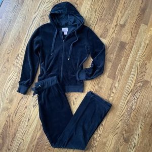 BLACK VELOUR TRACK SUIT WITH HOODED JACKET- SIZE M